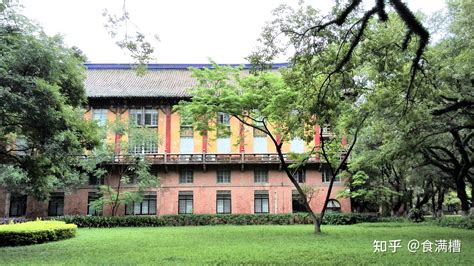 北京清华大学有九个门，为何游客最喜欢西门？还经常进不去！_高校