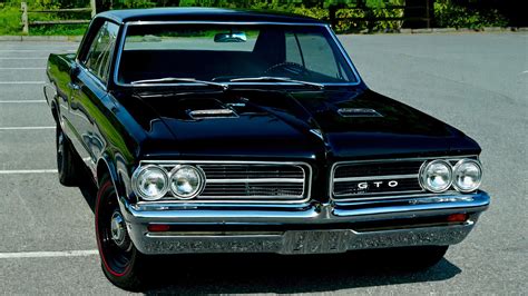How The Pontiac GTO Revolutionized Muscle Cars In The ‘60s