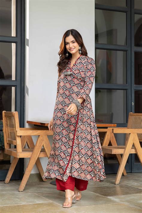 Aniza Modal Silk Angrakha Set – Amaanyaa