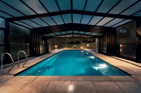Beginner's Guide to Home Swimming Pools: Building a Pool - Build It