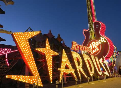 Mini-course on the Neon signs of Classic Vegas - Reviews, Photos - The ...