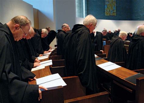 Religious dress - Roman Catholic, Vestments, Habits | Britannica