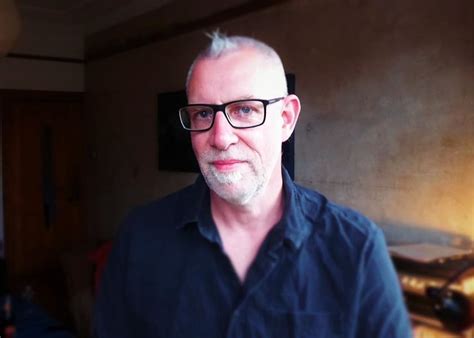 Case Study : Burnet, Graeme Macrae: Amazon.in: Books