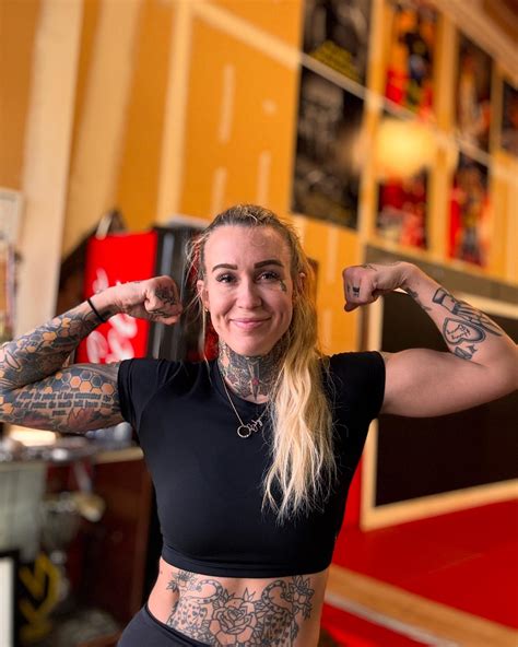 Taylor "Killa Bee" Starling🐝 | 💪🏼🖤 . . . Links in bio >>> | Instagram