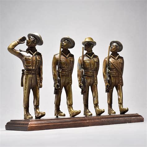 Indianshelf Brass Vintage Soldiers Saluting Figurines on Wooden Stand