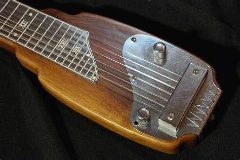 Fender, Deluxe Lap Steel Guitar, 1947 | Tune Your Sound