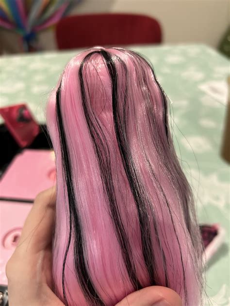 drac's scalp is showing through, is it normal? : r/MonsterHigh