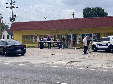 Daylight shooting leaves 1 dead at Baton Rouge liquor store | Crime ...