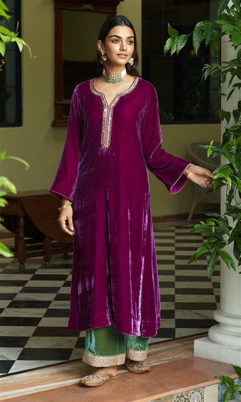 Zooni Foils – Ridhiiee Suuri