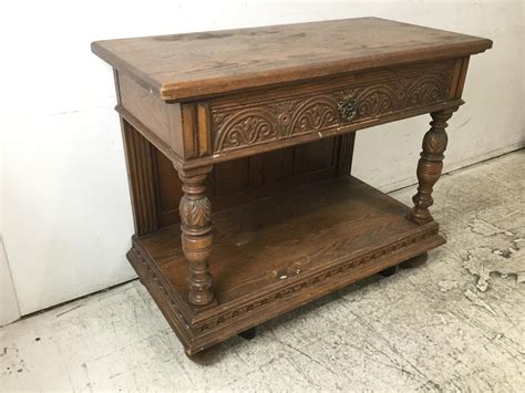 Lot - Antique Grand Rapids Chair Co. Oak Buffet