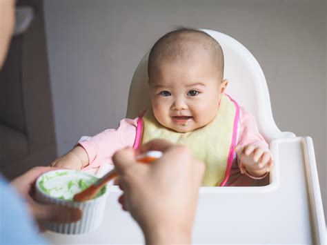 Estimula el desarrollo de tu bebé con 20 juegos divertidos | BabyCenter