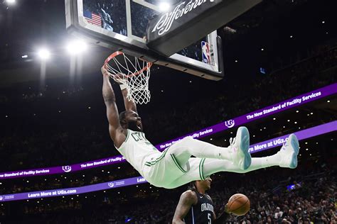 « Ils savent qui a vraiment la magie ici » – Jaylen Brown avait chambré ...