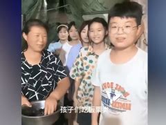 河南，夫妻连生9孩，最后1个是儿子，父亲：这就叫幸福！来源：社会百态 惊不惊喜意不意外 生儿子 无奇不有-度小视