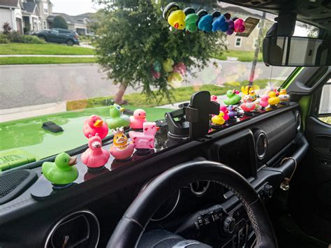 What Do Rubber Ducks On A Jeep Dashboard Mean at Zelma Radford blog