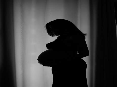 Expectant mothers can consider natural birth than repeat cesarean ...