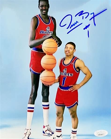 Muggsy Bogues Washington Bullets with Manute Bol Autographed 8x10 JSA ...