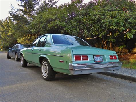 Seattle's Parked Cars: 1975 Chevrolet Nova Sedan