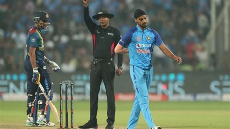 “I saw India's Arshdeep Singh completely lose it" - Brett Lee on ...