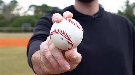 Sinker Baseball 的图像结果