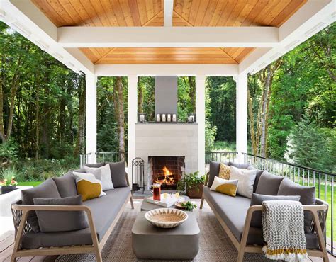 Covered Patio Wall Ideas