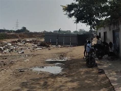 Anger brews in Juhapura over AMC’s latest ‘dumping site’ plan; Locals ...