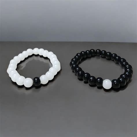 Black & White Agate Couple Bracelet – Emotional Balance – gurupujan ...