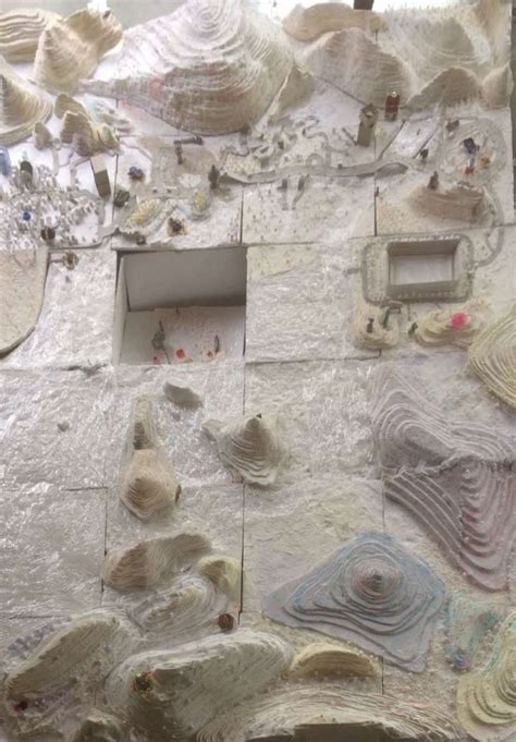 A walk to Space Shuttle | CEPT - Portfolio