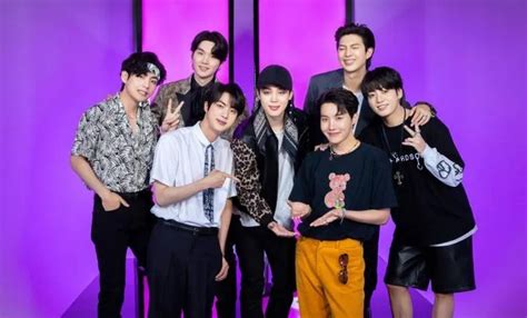 From Signed Polaroid to Photocards, These Expensive BTS Merchandise ...