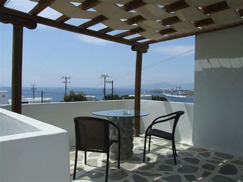 Sahas Studios Kitchenettes: Pictures & Reviews - Tripadvisor