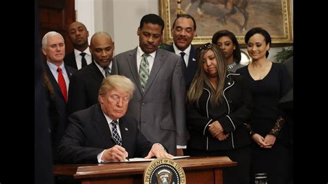 Amid controversy, President Trump makes MLK birthday a federal holiday ...