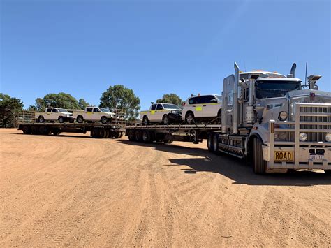 I’m an Aussie road train driver and im bored. AMA : r/Truckers