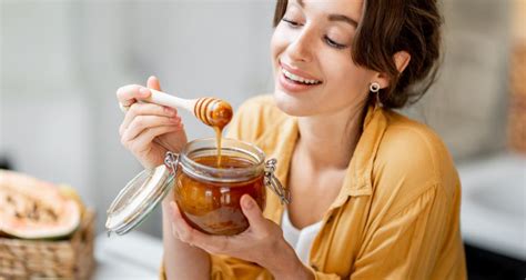 Is It Safe to Eat Honey During Pregnancy? Insider Healthy Tactics