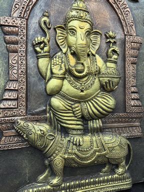 4X3 Feet Lord Ganesha 3D Relief Mural Wall Art in Golden Bronze | Divi ...
