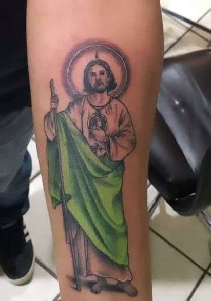 Tatuajes de San Judas Tadeo, varias ideas y su gran simbolismo