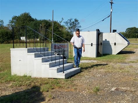 Precast Concrete Steps & Stairs in Texas | Del Zotto Products