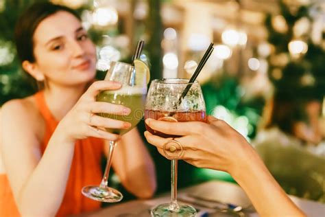 Girls Night Out Drinks 的图像结果