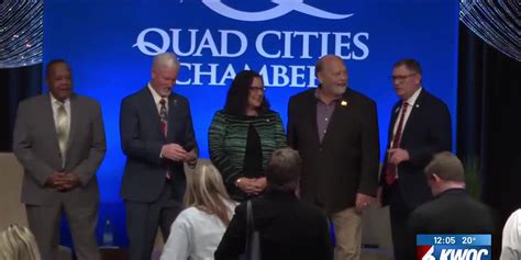 Leaders gather for Quad Cities Chamber Mayors Breakfast Friday morning