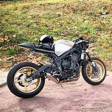 Racing Cafe Nudgee Road by Cr Rocketgarage Cafe Racer Magazine Racing Cafe Nudgee Road
