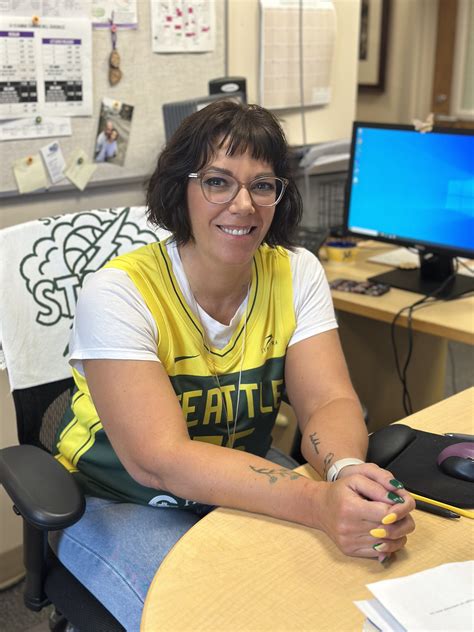 Mukilteo Elementary - Home