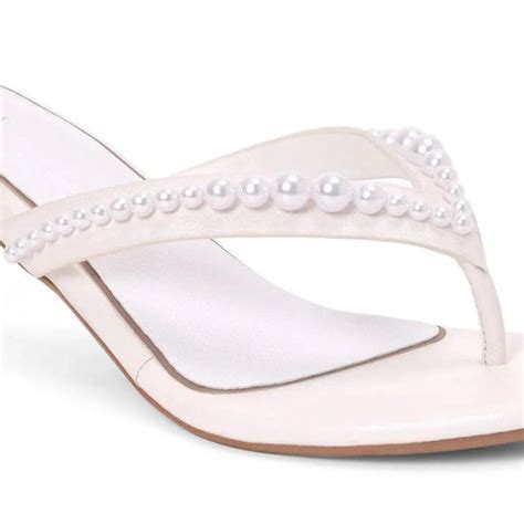Buy Hepburn Beaded Kitten Off White Heel Sandal | Lino Perros