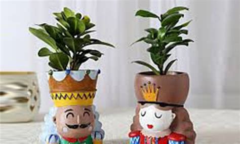 From Customised Jewellery To Skin Care Products: The Ultimate Valentine ...