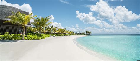 Celebrity Testimonials | Larissa | Maldives | Club Med