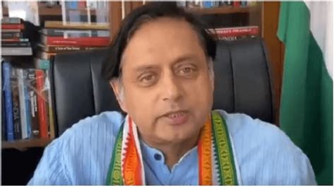 'Kuch to log kahenge', tweets Shashi Tharoor on viral video of chat ...