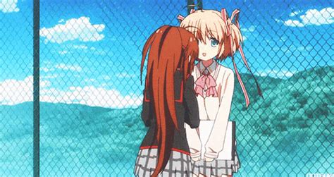 Anime Hug GIFs - AniYuki - Anime Portal