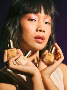 The Secret Santa Gift Guide That Has Some Thing For Everyone Under 1-3K ...