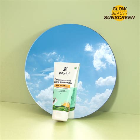 Pilgrim 2% Niacinamide Glow Sunscreen With SPF 50+++, 50g, with Spanish ...