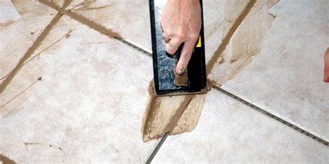 Installing Swimming Pool Tiles