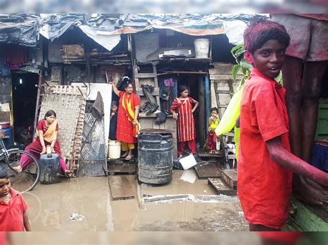 Bad buzz? Why 'slum tourism' is back in the spotlight on social media