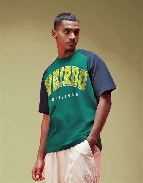 Veirdo Original Green Raglan Typography Printed Tshirt