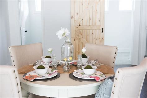 Staging A Kitchen Table – Things In The Kitchen